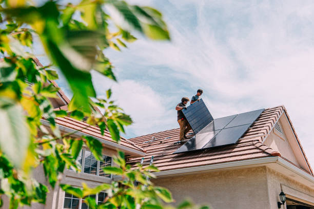 Best Roof Maintenance Services  in Mason City, IA